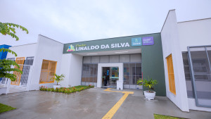 Seduc faz cadastramento para sorteio de vagas para a Creche Linaldo da Silva