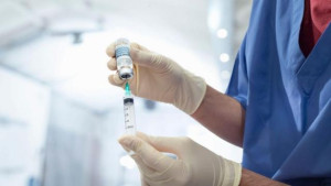 Sesau recebe autorização para retirar vacinas contra a dengue junto à Sesab
