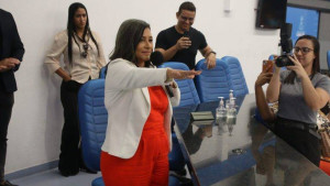 Vereadora Neidinha toma posse como 2ª suplente na Câmara Municipal de Camaçari